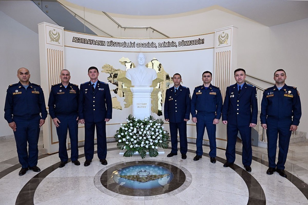 Делегация ВВС Узбекистана посетила Азербайджан