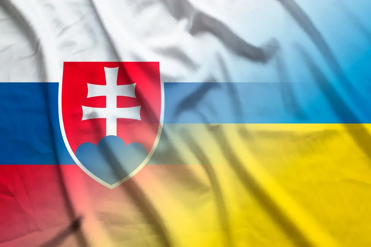 Словакия закрыла пограничные переходы с Украиной