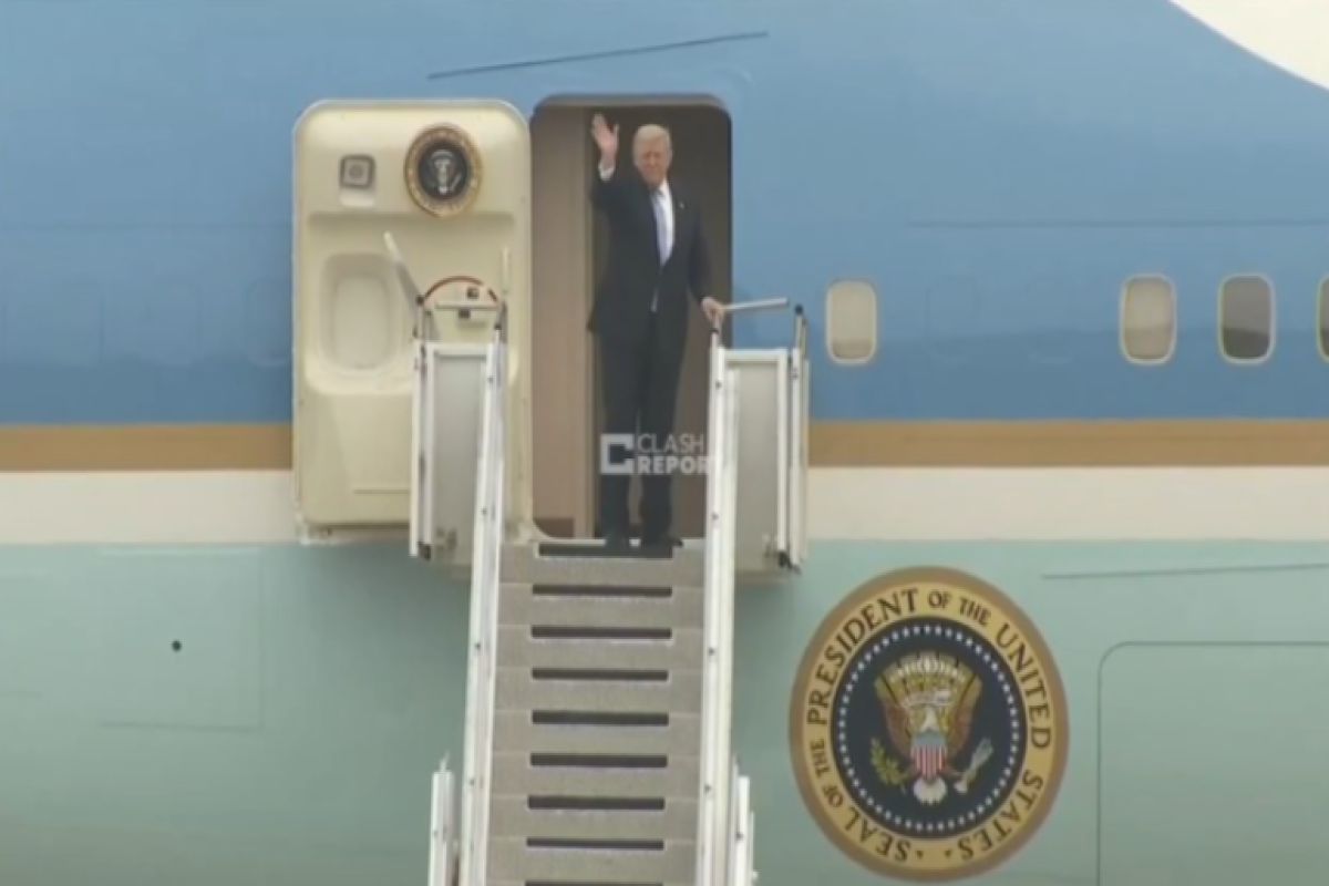 Трамп завершил свой визит в Китай -ВИДЕО 