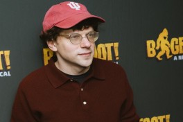 Голливудский актер Джесси Айзенберг пожертвовал почку незнакомому человеку