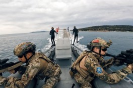 Азербайджанские военнослужащие отработали штурм побережья на учениях EFES-2026 -ВИДЕО 