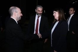 Заместитель премьер-министра Албании прибыла с визитом в Азербайджан