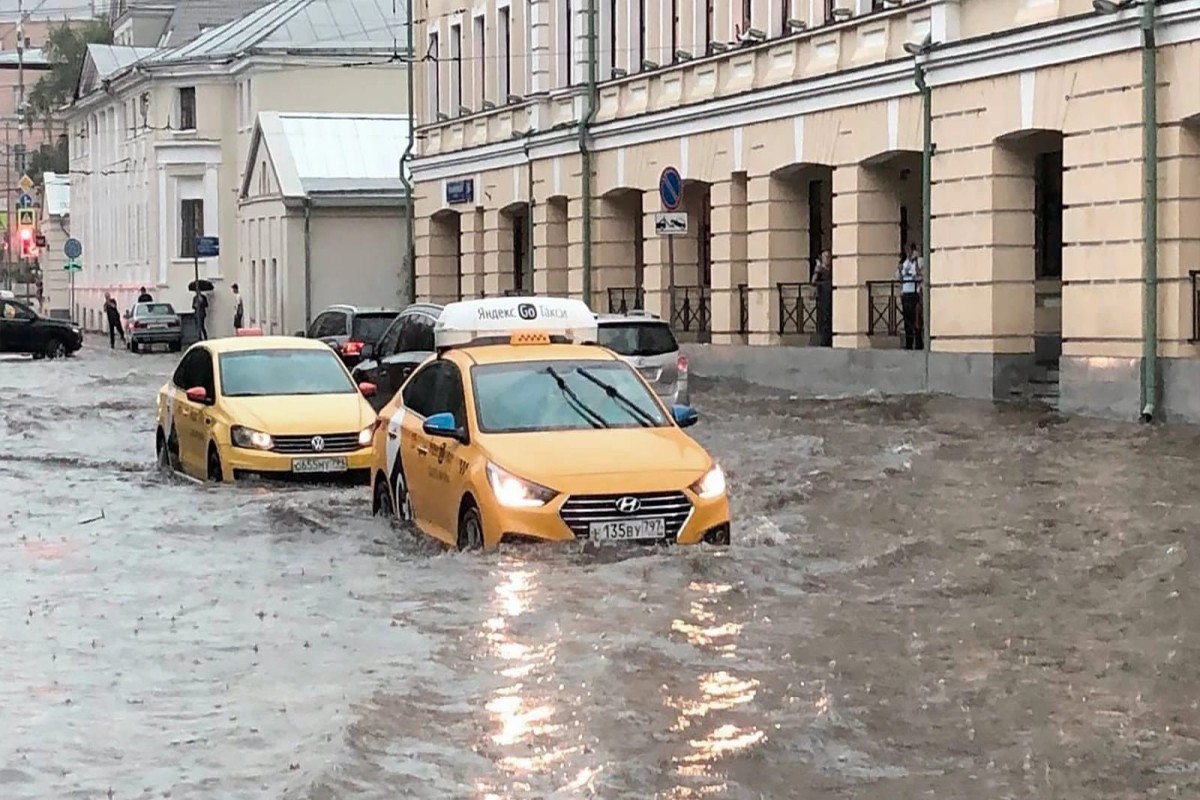 Двухдневные ливни затопили районы Москвы-ФОТО -ВИДЕО 