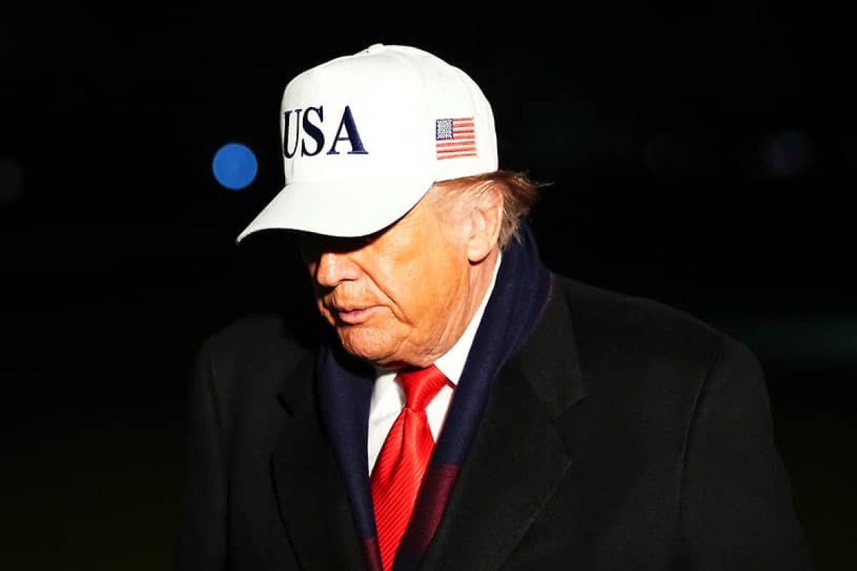 NYT: рейтинг Трампа упал до минимума за второй срок