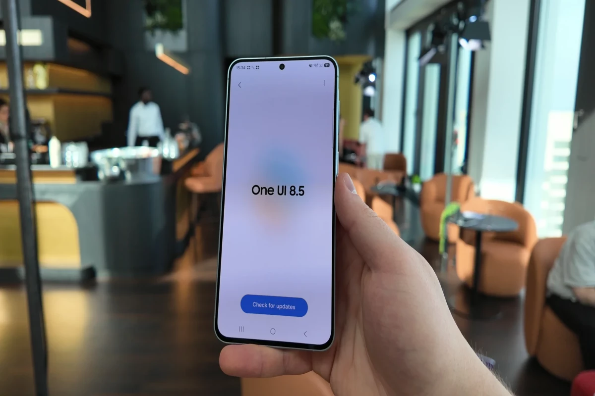 Samsung ускорила глобальный выпуск новой прошивки