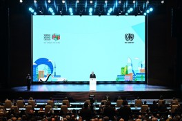 Ильхам Алиев рассказал на WUF13 о древних памятниках Азербайджана