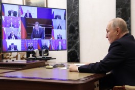 Путин проведет оперативное совещание с Совбезом РФ на фоне визита в Китай