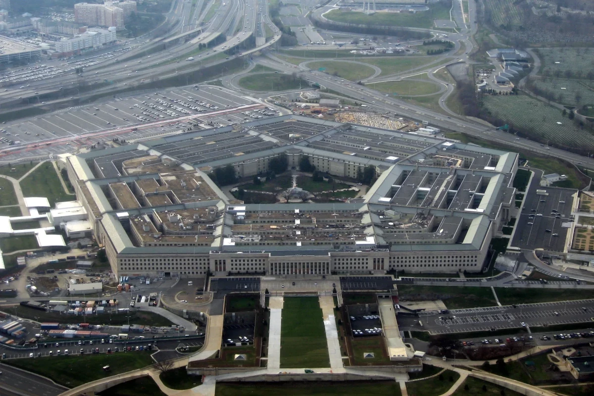 Пентагон прекращает деятельность Совета обороны США и Канады