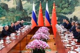 Путин и Си выступили за устранение первопричин конфликта в Украине