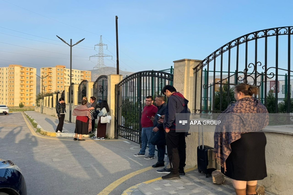 Очередная группа переселенцев отправилась в село Шюкюрбейли Джабраильского района-ФОТО 
