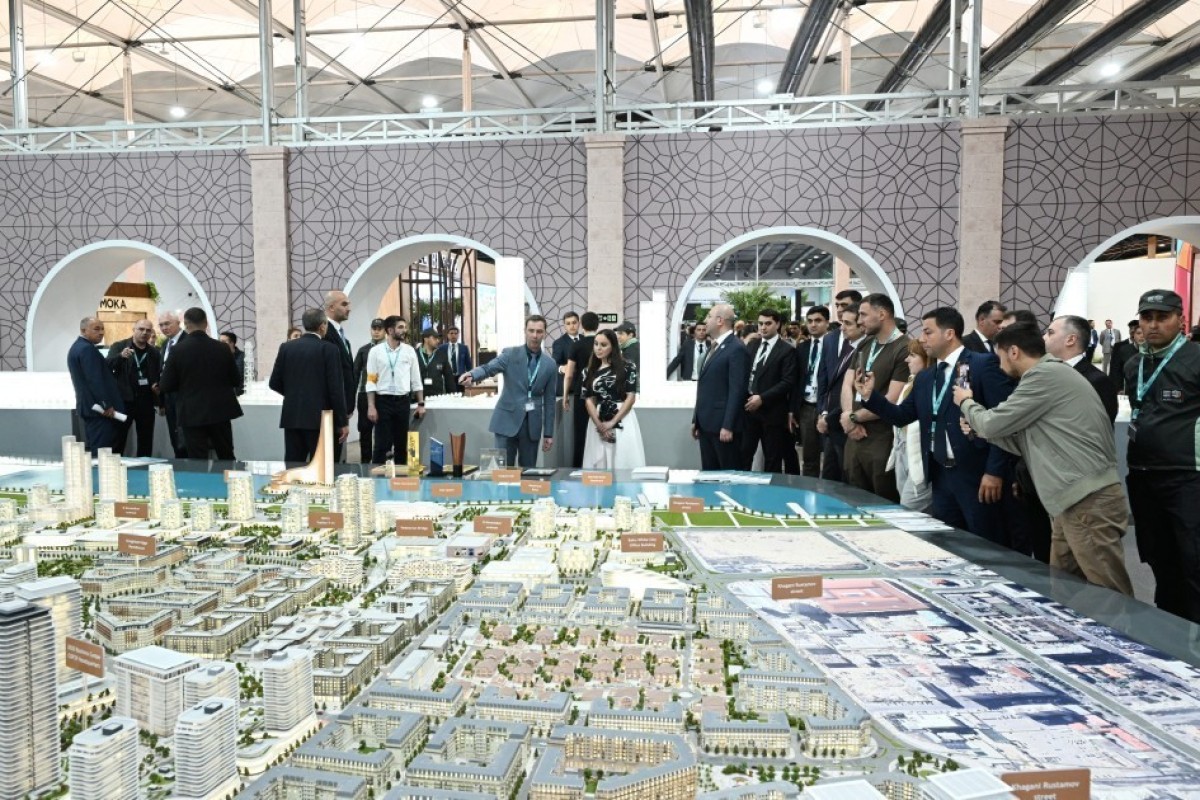 Лейла Алиева и Арзу Алиева ознакомились с выставкой Urban Expo-ФОТО 