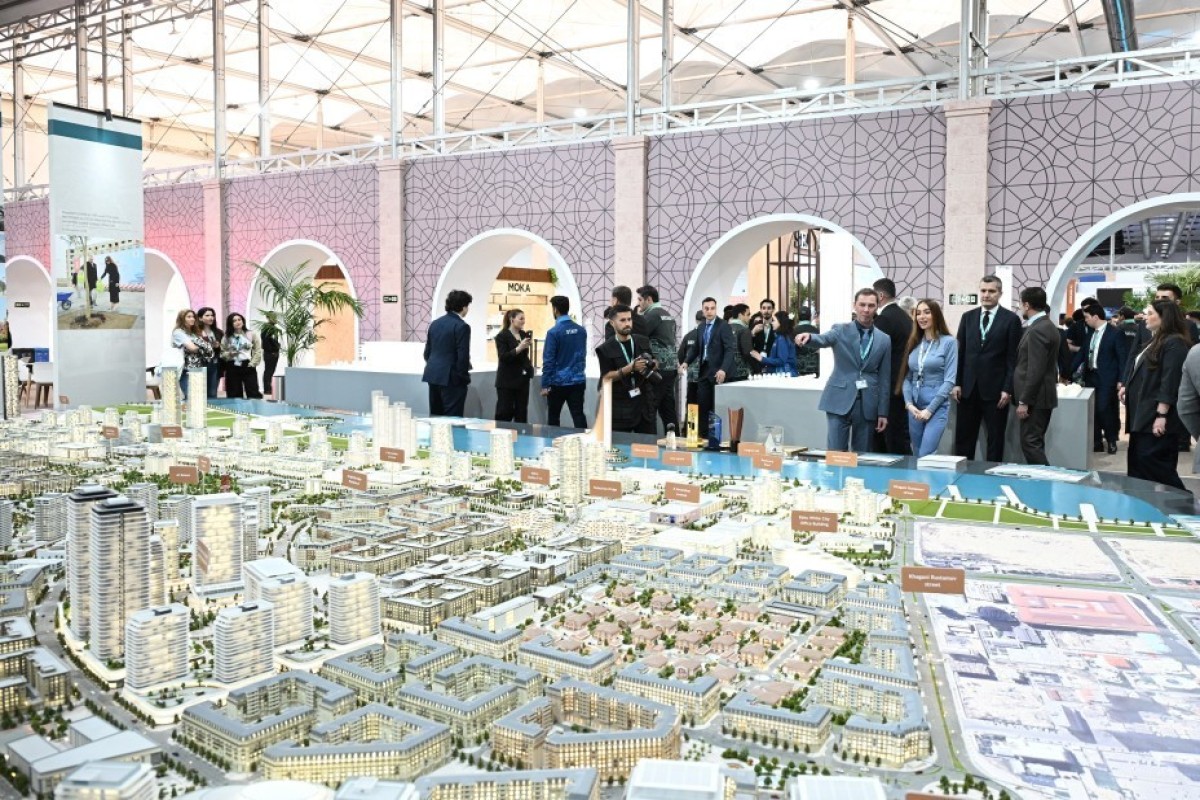 Лейла Алиева и Арзу Алиева ознакомились с выставкой Urban Expo-ФОТО 