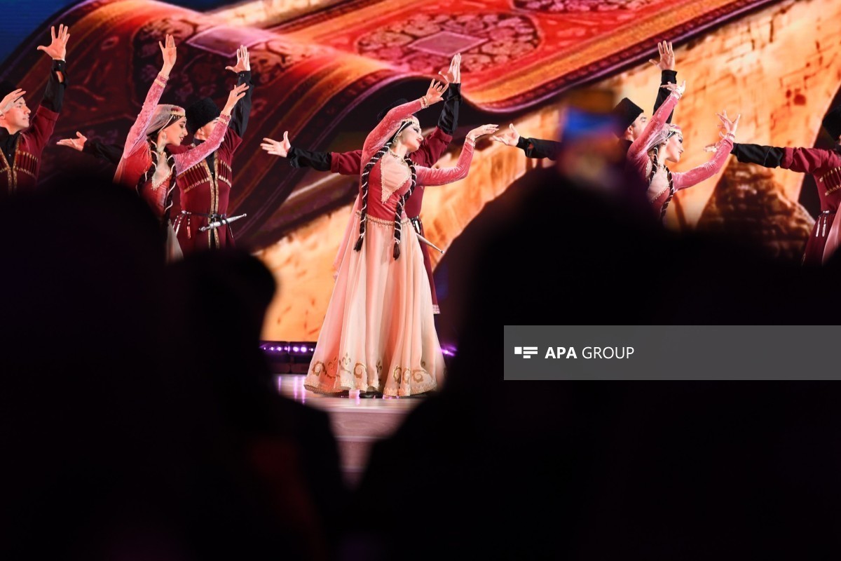 В Баку состоялась церемония закрытия WUF13 -ФОТО -ВИДЕО -ОБНОВЛЕНО 