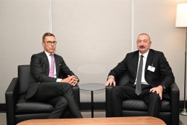 Александр Стубб поздравил Азербайджан с 28 Мая