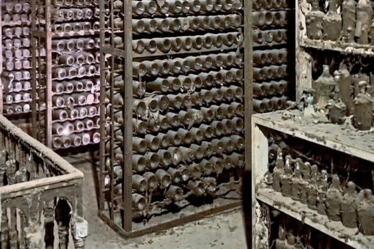 Коллекцию вин из погреба Сталина выставят на аукцион