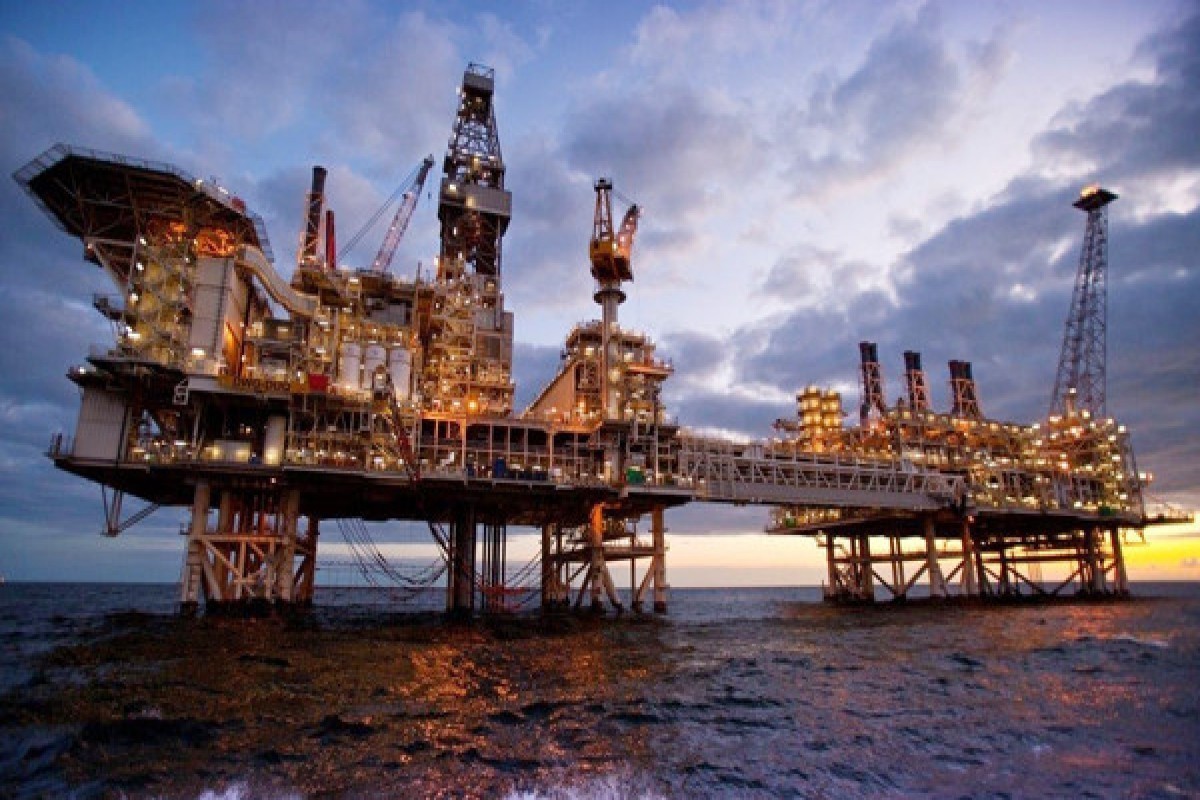 Азербайджанская нефть торгуется по 124 доллара