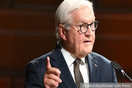 Штайнмайер заявил о разочаровании немцев спустя 36 лет после объединения Германии