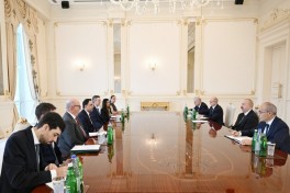 Ильхам Алиев принял государственного министра Великобритании по торговле