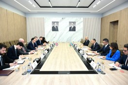 Баку и Лондон подписали дорожную карту по цифровому развитию и транспорту-ФОТО 