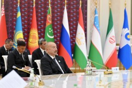 Алиев принял участие в расширенном заседании Совета глав государств СНГ-ОБНОВЛЕНО -ФОТО 