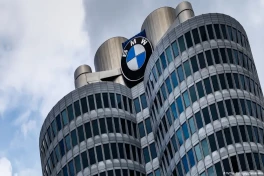 BMW отказала политику от АдГ в служебном автомобиле