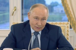 Путин: Поставки российской нефти на мировые рынки положительно повлияют на глобальную экономику