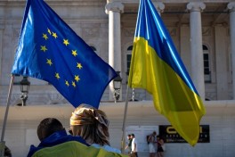 В ЕС пообещали Украине деньги на дроны и ракеты на фоне заявлений из США