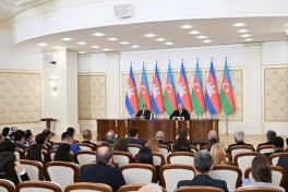 Хун Манет пригласил Ильхама Алиева в Камбоджу и анонсировал переговоры об авиасообщении 