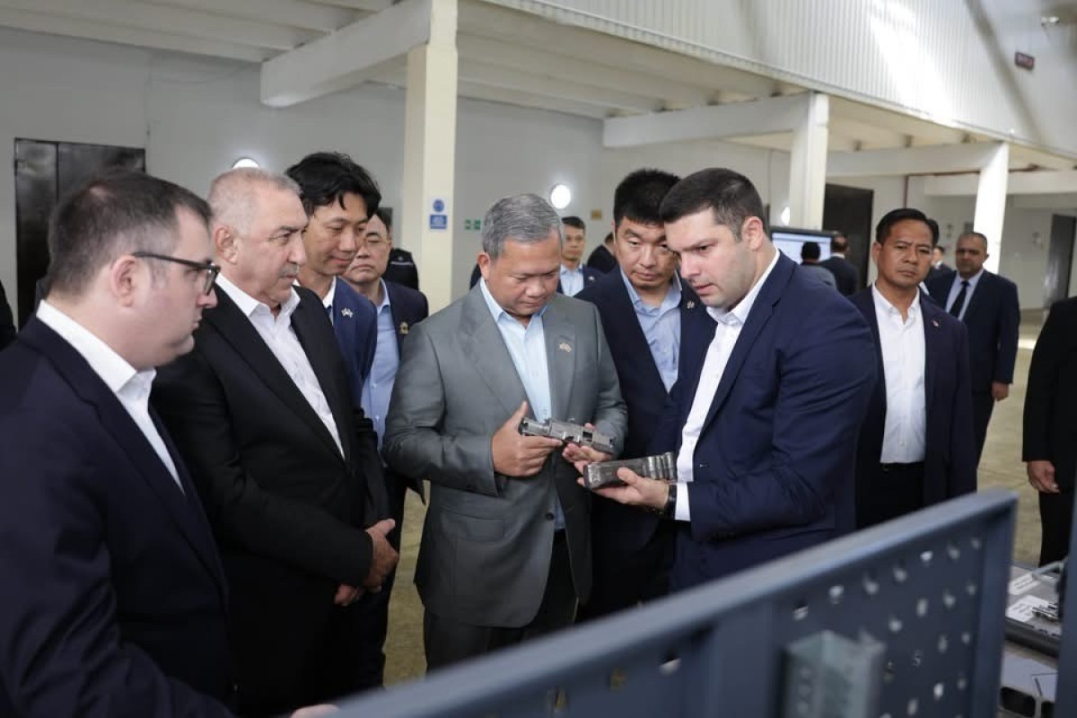 Премьер Камбоджи посетил предприятия Миноборонпрома Азербайджана-ФОТО 