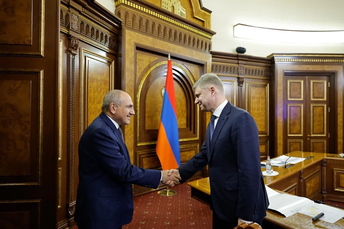Армения и Россия обсудили реконструкцию железнодорожных путей в направлении Азербайджана 