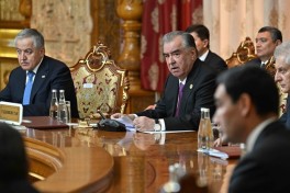 Президент Таджикистана призвал страны Азии объединить усилия ради мира и стабильности