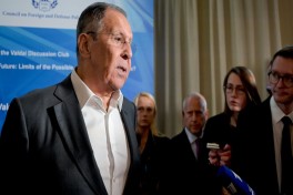 Лавров заявил в Баку о готовности России участвовать в «Маршруте Трампа»