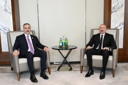 Ильхам Алиев принял главу МИД Турции Хакана Фидана
