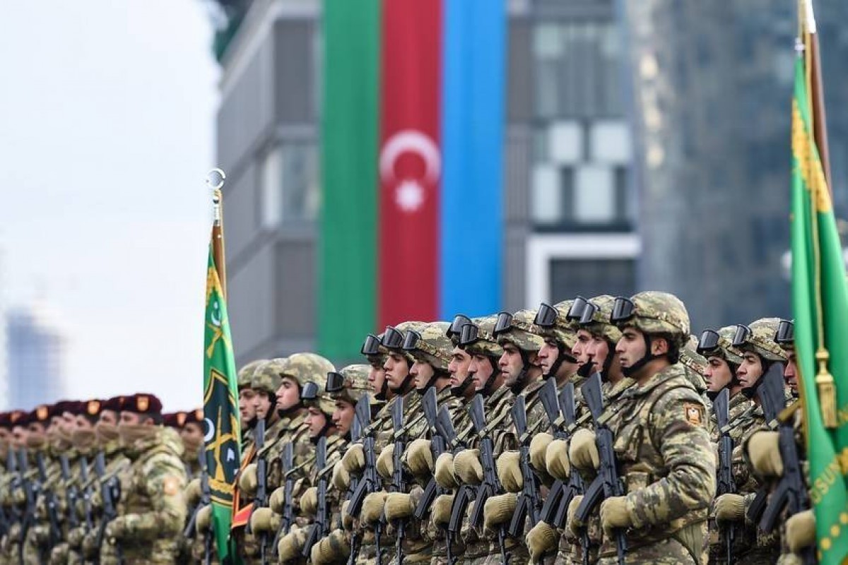 Зарплаты военных Минобороны вырастут в среднем на 22,8%