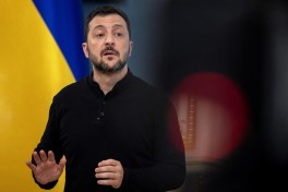 WSJ: Зеленский готов остановить удары по энергетике России ради Starlink