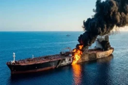 Второй супертанкер подорвался на мине в Ормузском проливе