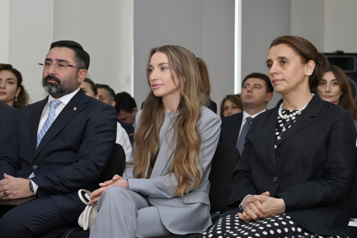 В Баку открылся Центр инклюзивного обучения при поддержке SOCAR-ФОТО 