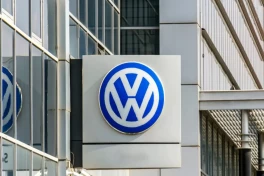 СМИ: Volkswagen планирует заморозить зарплаты сотрудникам до 2030 года