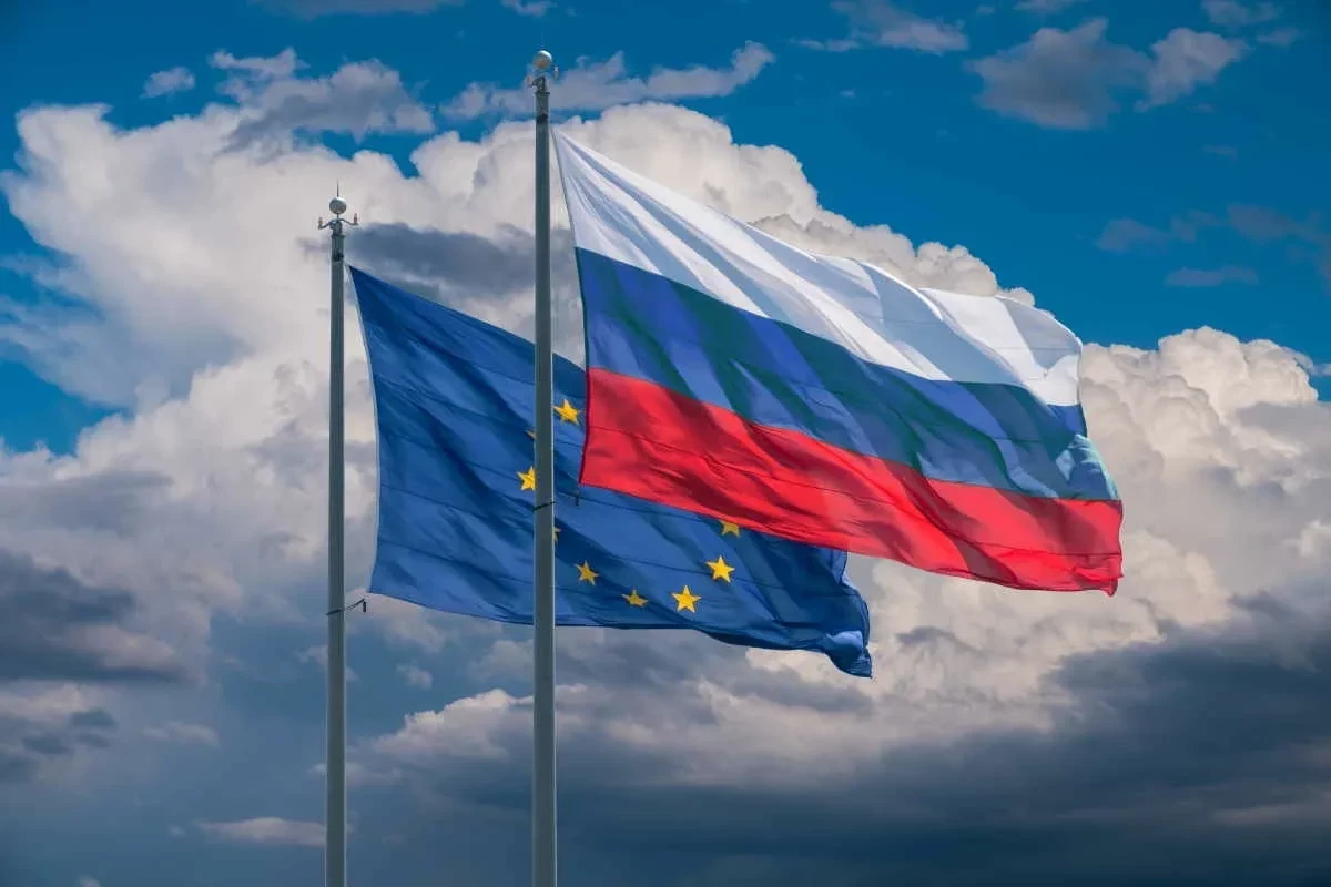 FT: Европейские лидеры попытаются начать прямые переговоры с Россией по Украине