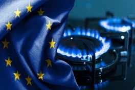 Цена газа в Европе пробила отметку в 1050 долларов
