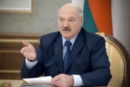 Лукашенко: Мы готовимся к войне, но пытаемся ее избежать