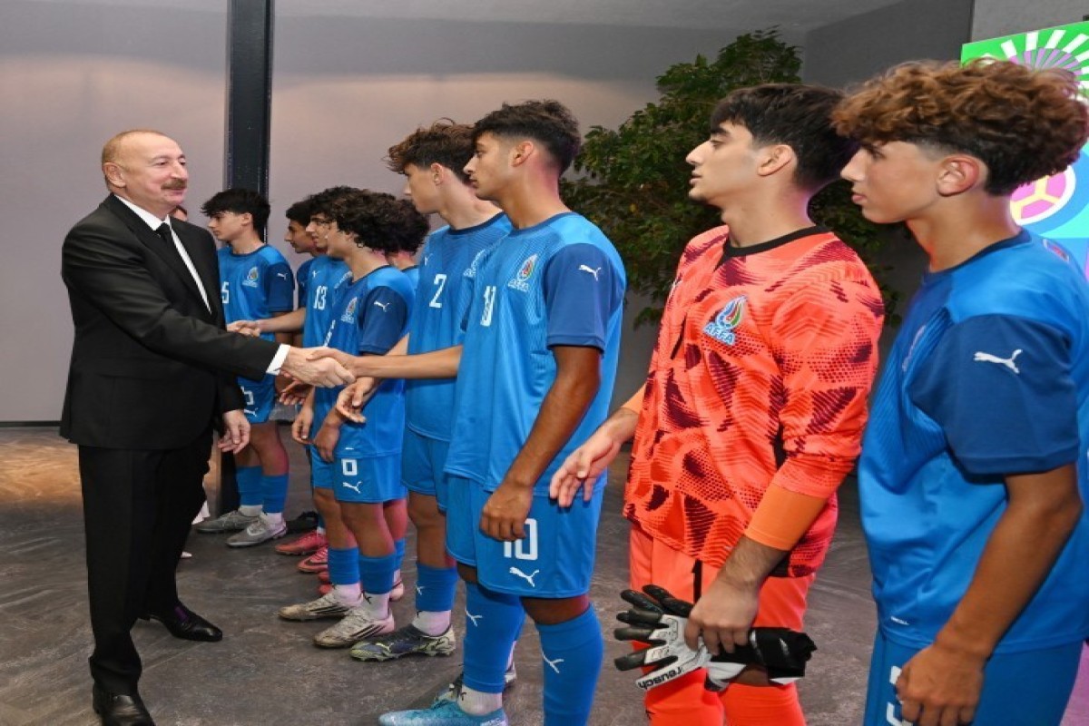 Ильхам Алиев наблюдал церемонию открытия чемпионата мира и фестиваля FIFA U-15-ОБНОВЛЕНО 