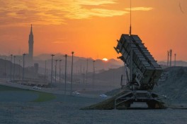 Аравийская коалиция сбила баллистическую ракету хуситов над Эр-Риядом