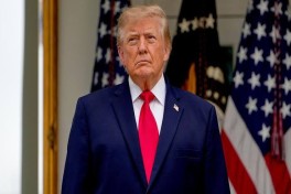 Трамп рассказал, когда могут пройти переговоры США, РФ и Украины