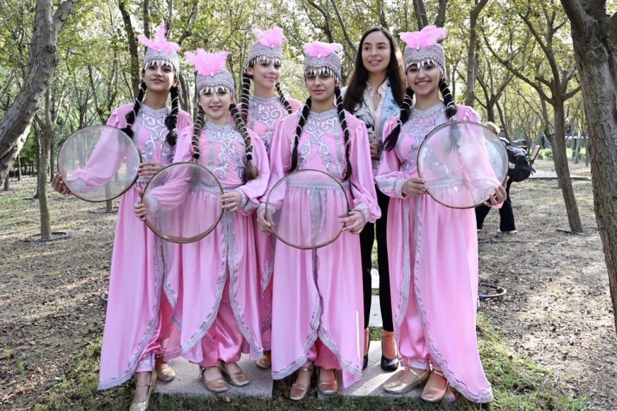 Лейла Алиева посетила осенний благотворительный фестиваль ADA-ФОТО 