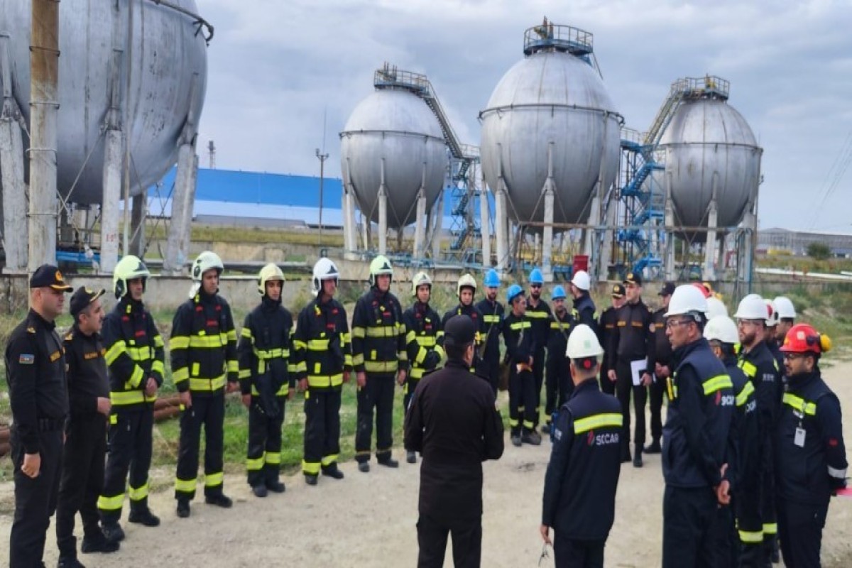 МЧС провело пожарно-тактические учения на нефтехимическом заводе SOCAR-ФОТО -ВИДЕО 
