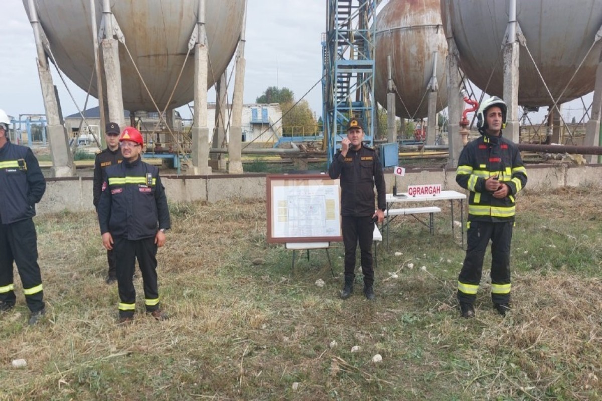 МЧС провело пожарно-тактические учения на нефтехимическом заводе SOCAR-ФОТО -ВИДЕО 