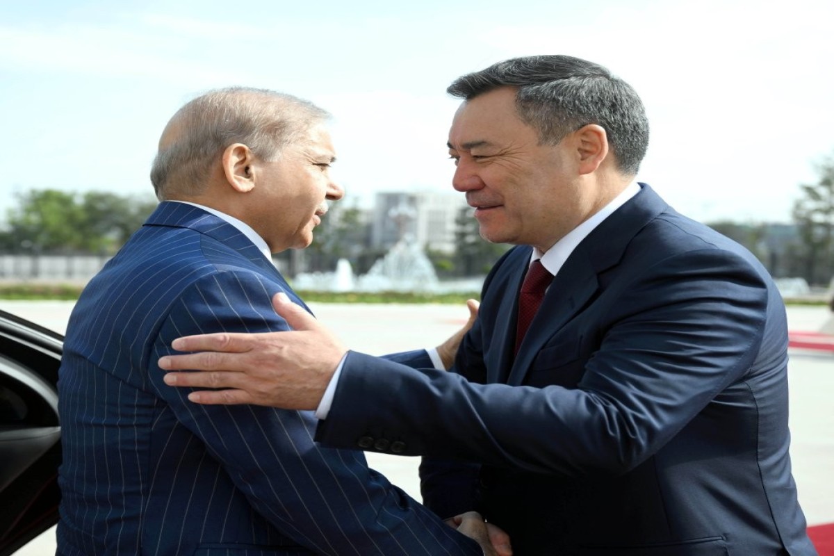 Жапаров и Шариф проводят переговоры в Бишкеке-ФОТО 