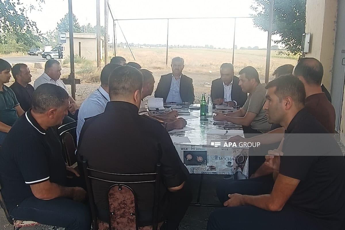 После взрыва в Геранбое жителям разрешили вернуться домой-ФОТО 