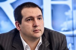 Нейжмаков: Армения останется в ЕАЭС, пока не окажется в паре шагов от вступления в ЕС - ИНТЕРВЬЮ 